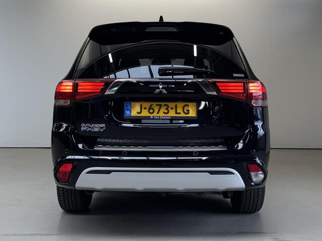 Mitsubishi OUTLANDER 2.4 PHEV Intense | Standkachel | Blindspot | Rijklaarprijs | Garantie tot 09-09-2028!