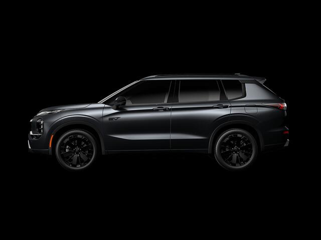 Mitsubishi OUTLANDER 2.4 PHEV Black Edition MY26 / ¤ 4.000,- Voordeel Op Nieuwprijs / Prijs is Rijklaar / Elektrische Range 86 KM WLTP / 1600KG Trekgewicht / 8 Jaar Fabrieksgarantie /
