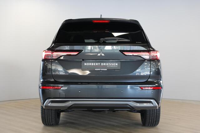 Mitsubishi OUTLANDER 2.4 PHEV Instyle | Schuif- kanteldak | Leer | Head-Up