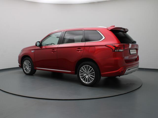 Mitsubishi OUTLANDER 2.4 PHEV 225pk Intense Camera | Navig | Cruise Contol