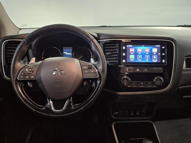 Mitsubishi OUTLANDER 2.0 Connect Pro Trekhaak | Stoel & stuurverwarming