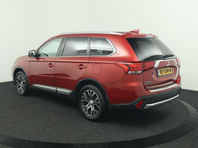 Mitsubishi OUTLANDER 2.0 Connect Pro