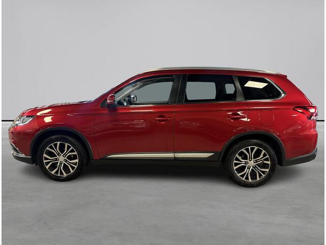 Mitsubishi OUTLANDER 2.0 Connect Pro