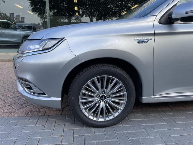 Mitsubishi OUTLANDER 2.4 PHEV Intense | dealeronderhouden | Trekhaak | Fabrieksgarantie T/M 25-05-2029| Navigatie via Carplay/Android |
