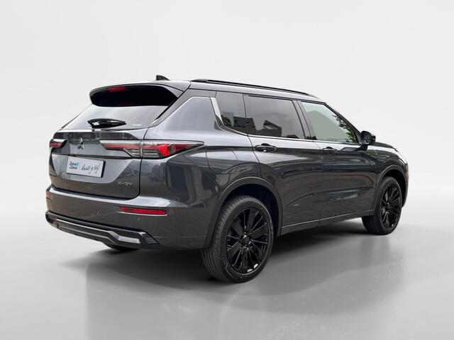 Mitsubishi OUTLANDER 2.4 PHEV Instyle+ | BLACK EDITION | ALLE OPTIES | DIRECT LEVERBAAR |