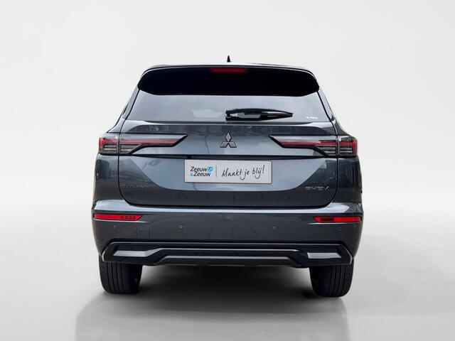 Mitsubishi OUTLANDER 2.4 PHEV Instyle+ | BLACK EDITION | ALLE OPTIES | DIRECT LEVERBAAR |
