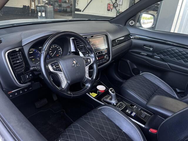 Mitsubishi OUTLANDER 2.4 PHEV Intense+
