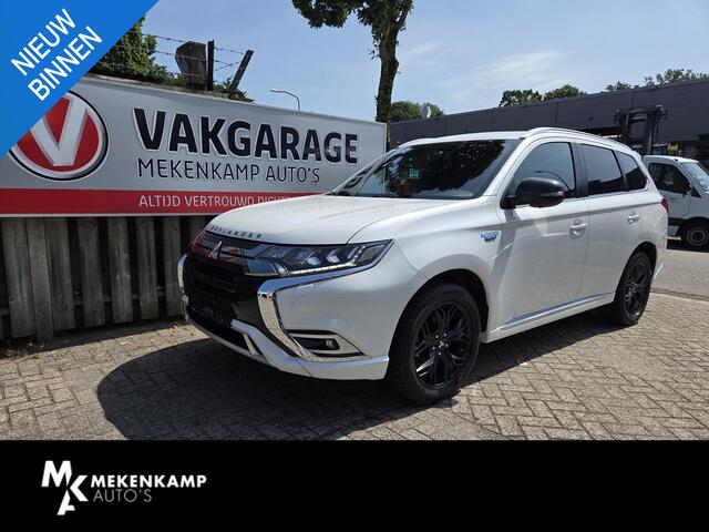 Mitsubishi OUTLANDER 2.4 PHEV Instyle 18"/Trekhaak/LED/Leder/Stoel + stuurverwarming/Dodehoek/PDC v+a/360 Camera/Apple Carplay & Android Auto