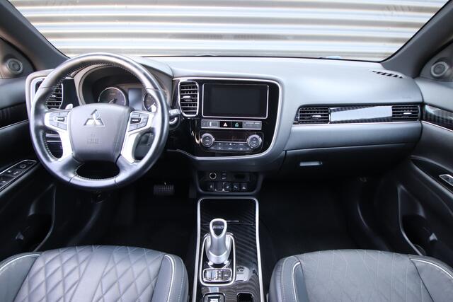 Mitsubishi OUTLANDER 2.4 PHEV Instyle