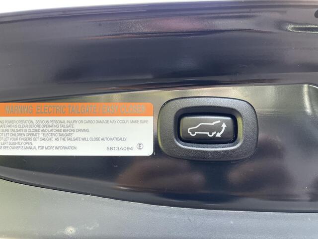 Mitsubishi OUTLANDER 2.4 PHEV Intense+ | Trekhaak | Schuifdak |