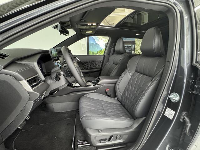 Mitsubishi OUTLANDER 2.4 PHEV Black Edition | DEMO | YAMAHA-Audio | 360° Camera | Navigatie | Panoramadak | Stoelverwarming |