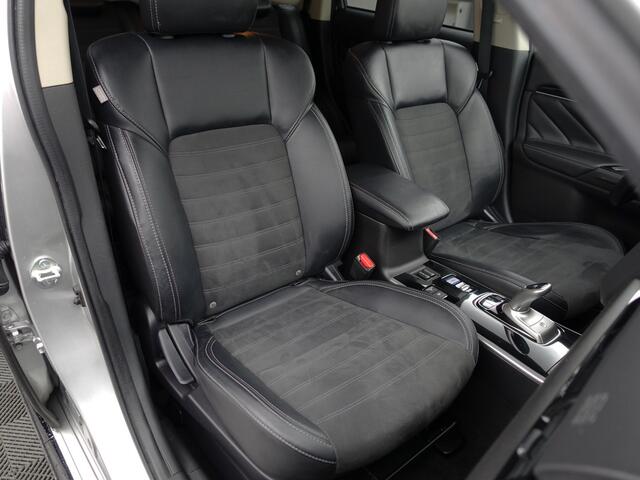 Mitsubishi OUTLANDER SPORT 2.4 PHEV Blackpack Aut- Xenon Led, Stoelverwarming, Sport Leder Interieur, Trekhaak, Camera, Clima