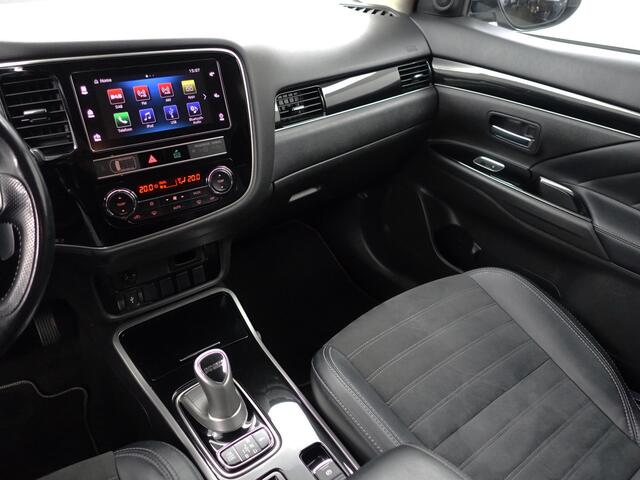 Mitsubishi OUTLANDER SPORT 2.4 PHEV Blackpack Aut- Xenon Led, Stoelverwarming, Sport Leder Interieur, Trekhaak, Camera, Clima