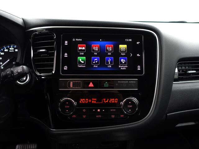 Mitsubishi OUTLANDER SPORT 2.4 PHEV Blackpack Aut- Xenon Led, Stoelverwarming, Sport Leder Interieur, Trekhaak, Camera, Clima