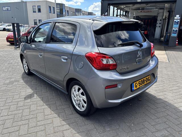 Mitsubishi SPACE STAR 1.0 Active AIRCO | NAVIGATIE | TELEFOONVOORBER. | 36000KM
