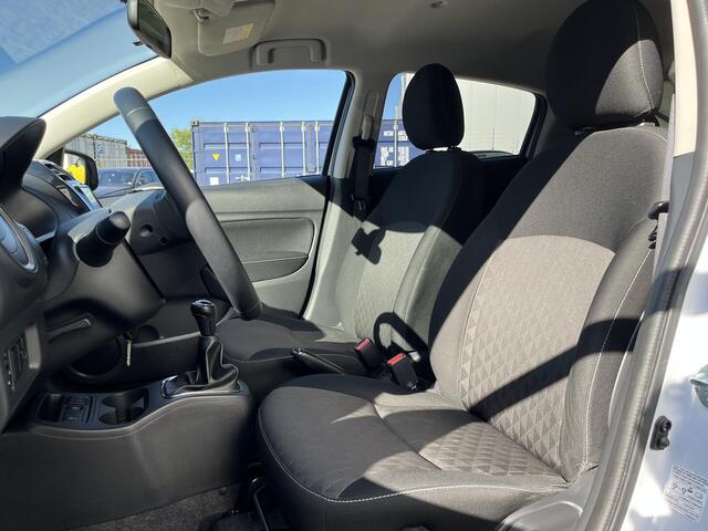 Mitsubishi SPACE STAR 1.2 Intense