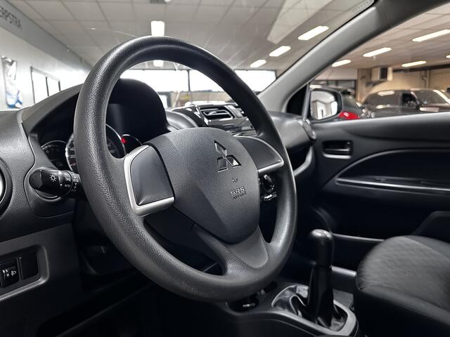Mitsubishi SPACE STAR 1.0 Cool+/ /Airco! /Elek. pakket /C.V. afstand /Radio-CD AUX /Isofix /Dagrijverl. /Dakspoiler /Bumpers in kleur.