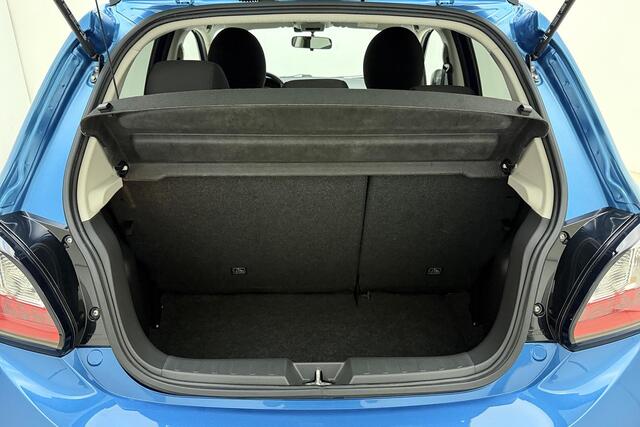 Mitsubishi SPACE STAR 1.2 Intense 70pk | Climate Control | Trekhaak | Achteruitrijcamera | Stoelverwarming | Cruise Control | Apple Carplay - Android Auto