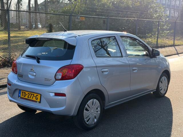 Mitsubishi SPACE STAR 1.0 - 5 drs. - autm. - airco - 37.000 km.