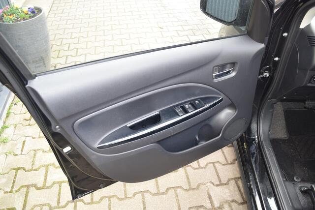 Mitsubishi SPACE STAR 1.2 Instyle