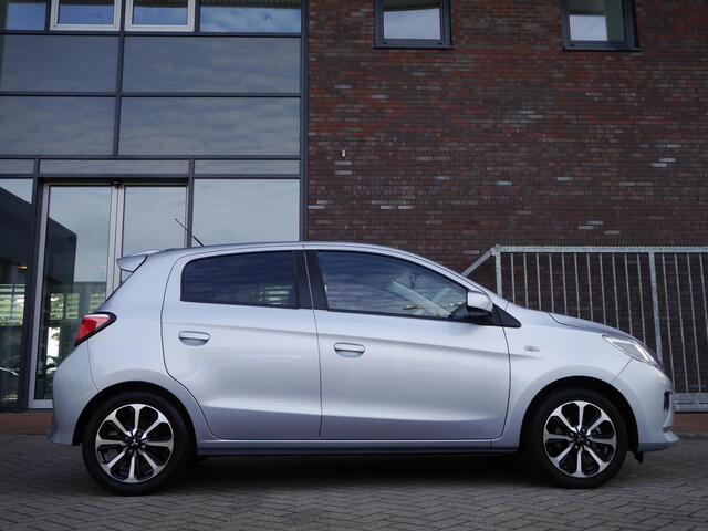 Mitsubishi SPACE STAR 1.2 Instyle | Automaat | Extra getint glas | Lichtmetalen velgen | Achteruitrijcamera | Climate control | Achterspoiler | Applecarplay/Android auto | Keyless entry en start