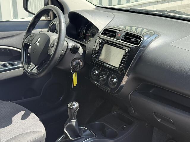 Mitsubishi SPACE STAR 1.2 Connect Pro / Navigatie / Cruise Control / Apple CarPlay/Android Auto / All Season banden / Lichtmetalen velgen / DAB radio /