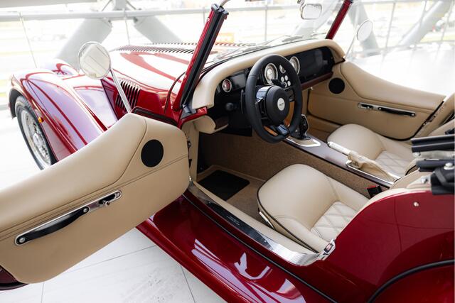 Morgan PLUS FOUR 2.0 Automaat | 75th anniversary | Heated Seats | Reservewiel