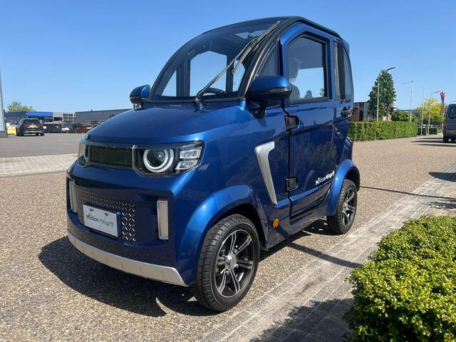 Motion Mirage | Camera | Airco | Elektrische Ramen | Geen Rijbewijs Nodig |
