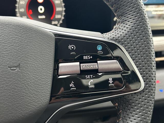 Nissan Ariya Evolve 91 kWh Automaat / Origineel NL / WLTP bereik 516 km & WLTP bereik stad 698 km / Apple carplay / Android auto / Lederen bekleding / Elektrisch verstelbare stoelen met geheugen / Panorama dak met schuif- kantel functie / Bose geluidsinstallatie / Hea