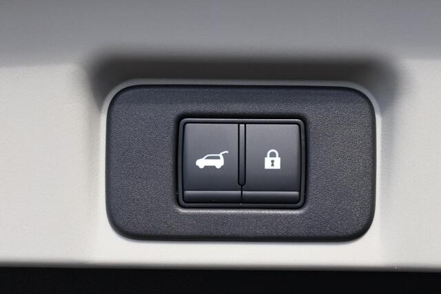 Nissan Ariya Advance 91 kWh | Stoel + stuurverwarming | 360° Camera | Elektrische achterklep |