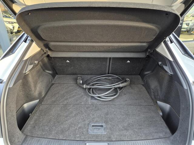 Nissan Ariya Advance 66 kWh | Batt SOH 98,7% | 22KW laadcapaciteit | Apple & Android | All weather banden|