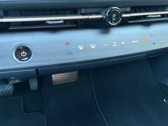 Nissan Ariya Advance 66 kWh / SOH 99% / Apple Carplay & Android Auto / 360 Graden camera / Elektrische achterklep / Adaptieve cruise control / 100% Dealeronderhouden