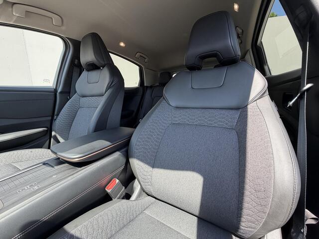 Nissan Ariya Advance 66 kWh / SOH 99% / Adaptieve Cruise / Elektr. Stoelen / Stoel Verwarming / 360 Camera / Dodehoek Detectie / Elektr. Achterklep / Navigatie / Apple Carplay/ & Android Auto /
