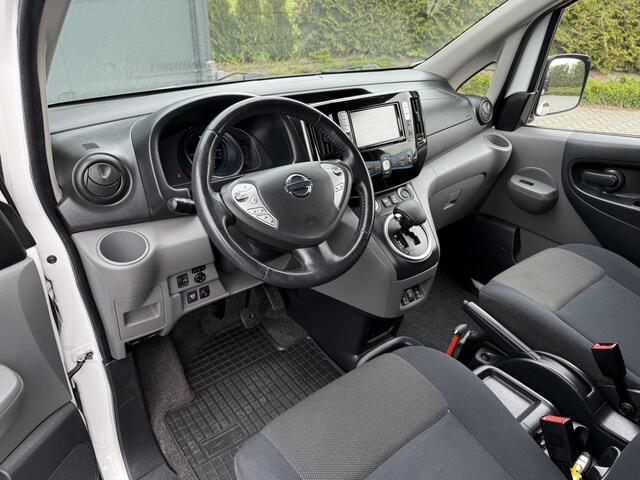 Nissan E-NV200 40 kWh / FULL ELECTRIC / 1e EIG. / 24.371 KM / AIRCO / CRUISE / CAMERA / INRICHTING