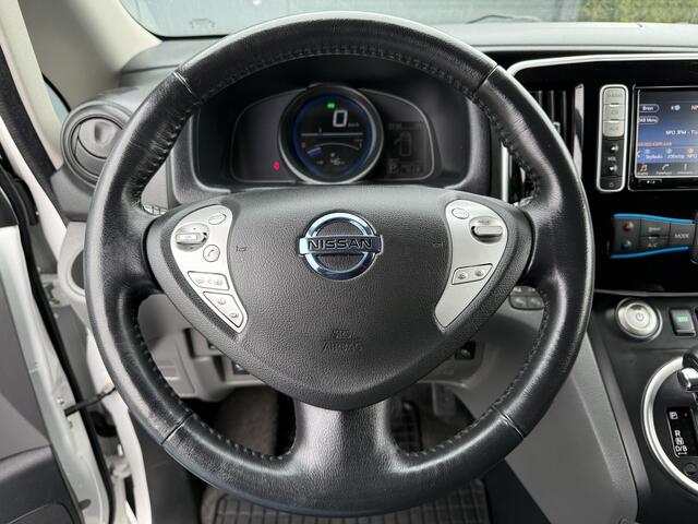 Nissan E-NV200 40 kWh / FULL ELECTRIC / 1e EIG. / 24.371 KM / AIRCO / CRUISE / CAMERA / INRICHTING