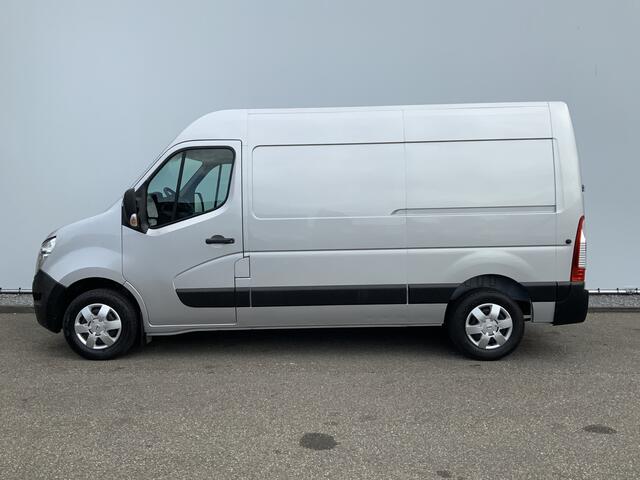 Nissan INTERSTAR 2.3 dCi L2H2 Acenta Airco Cruise 3 Zits Camera Navi Trekhaak 2500 kg Euro 6