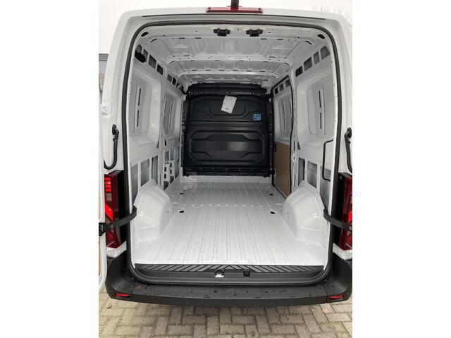 Nissan INTERSTAR Interstar-e L2H2 Limited 87 kWh