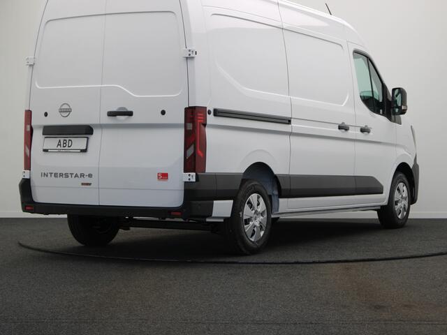 Nissan INTERSTAR Interstar-e Gesloten Bestel L2H2 3.5T 87 kWh 143 1AT Limited | 7" TFT kleuren instrumentenpaneel | Achteruitrijcamera | Cruise control met snelheidsbegrenzer