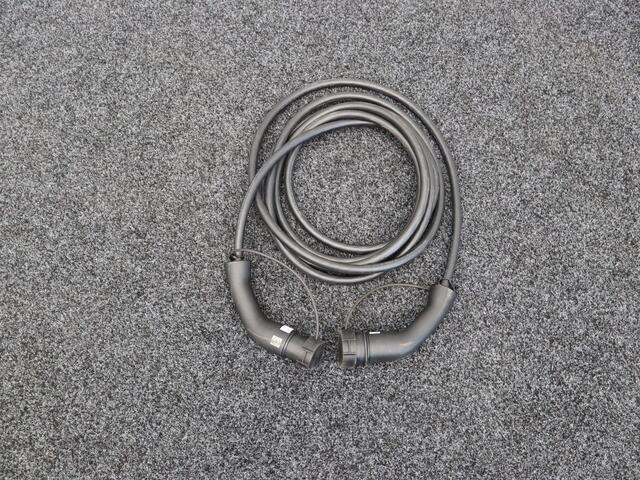 Nissan INTERSTAR Interstar-e L2H2 Limited 87 kWh | Nismo | Achteruitrijcamera | 5 Jaar Fabrieksgarantie | Laadruimtepakket | Lederen Bekleding |