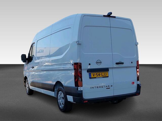 Nissan INTERSTAR Interstar-e L2H2 Limited 87 kWh | wandbekleding, laadvloer en trekhaak