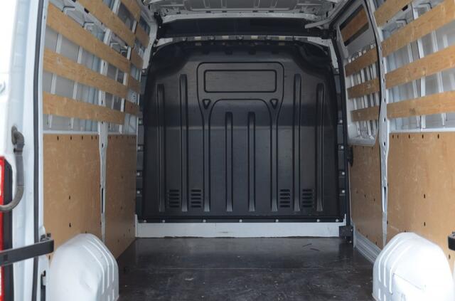Nissan INTERSTAR 2.3 Blue HDI L2H2