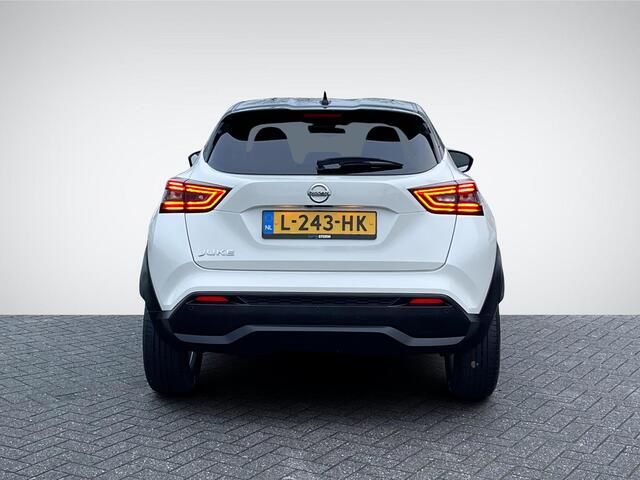 Nissan JUKE 1.0 DIG-T N-Connecta Parking Pack | Two-Tone Lakkleur | Navigatie | Camera | LED Koplampen | Apple Carplay/Android Auto | Rijklaarprijs!