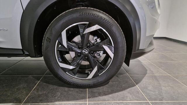 Nissan JUKE 1.6 Hybrid N-Connecta