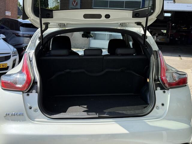 Nissan JUKE 1.6 N-Connecta | Automaat | Camera | Lm17" | stoelverwarming |