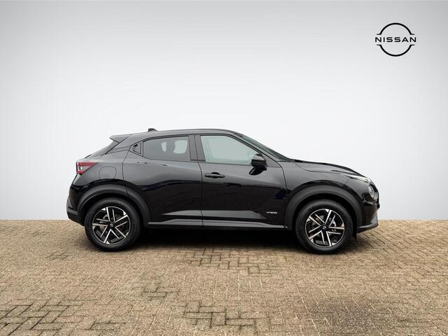 Nissan JUKE 1.6 Hybrid N-Connecta Cold Pack