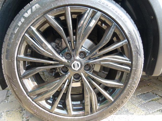 Nissan JUKE 1.0 DIG-T Enigma, CARPLAY/LMV 19"/KEYLESS ENTREE