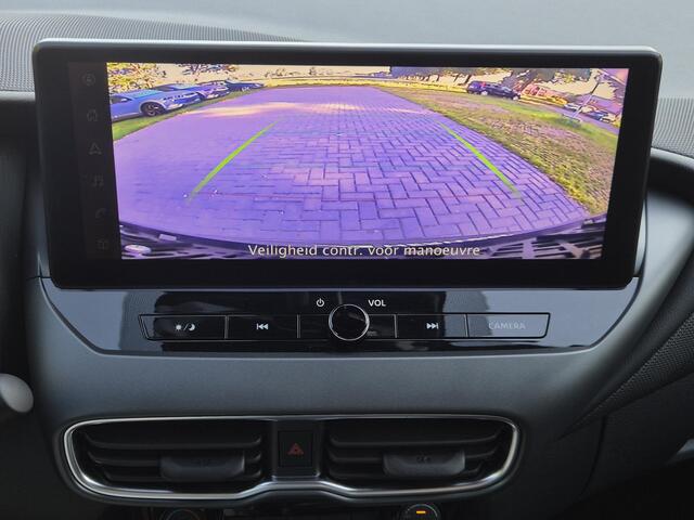 Nissan JUKE 1.0 DIG-T N-Connecta Handgeschakeld / Allseason banden / Cold Pack / Parking Pack / Apple Carplay Android Auto / Cruise control / Draadloze telefoon lader / Achteruitrijcamera / Keyless Entry/Start / Climate control /