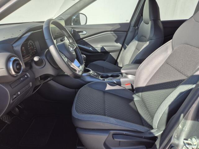 Nissan JUKE 1.0 DIG-T N-Connecta Handgeschakeld / Allseason banden / Cold Pack / Parking Pack / Apple Carplay Android Auto / Cruise control / Draadloze telefoon lader / Achteruitrijcamera / Keyless Entry/Start / Climate control /