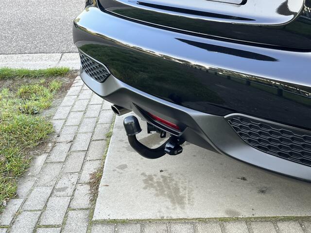 Nissan JUKE 1.6 N-Connecta / Automaat / Trekhaak afneembaar / Camera / Climate / Navi / 17'' LMV /