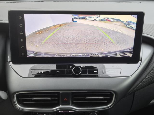 Nissan JUKE 1.0 DIG-T N-Connecta / Fabrieksgarantie t/m 12-03-2028 / Cold Pack / Trekgewicht 1250 kg / all-season banden / Apple Carplay Android Auto / Adaptief CC / Stuur-, Stoel en Voorruit verwarming / Achteruitrijcamera / Keyless Entry/Start / Draadloze telefoon 